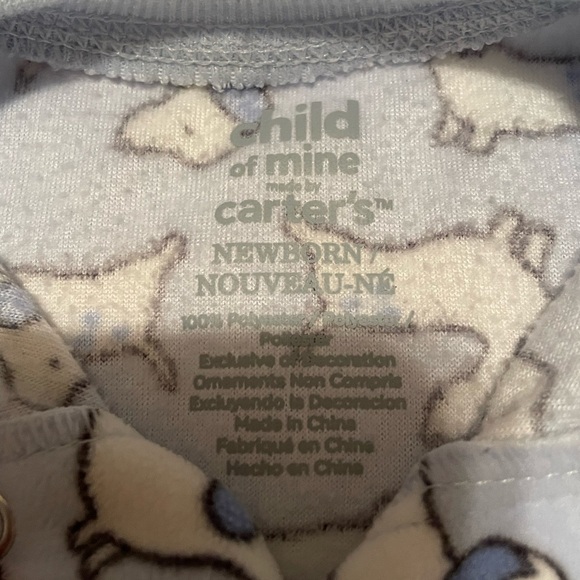🐶🐶Carters bundle of five size newborn onesies and footies.🐶🐶 - Picture 9 of 11